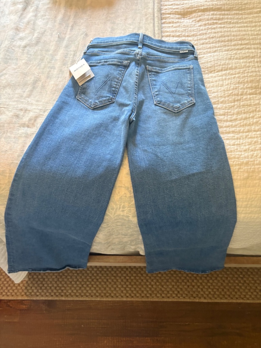 NWT Mother Twister Skimp Jeans in Swing and a Miss, size 24 - Picture 6 of 6